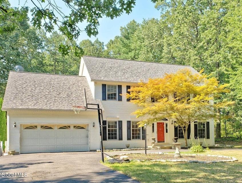 4 N Sage Hill Lane, Menands, NY 12204, photo 1
