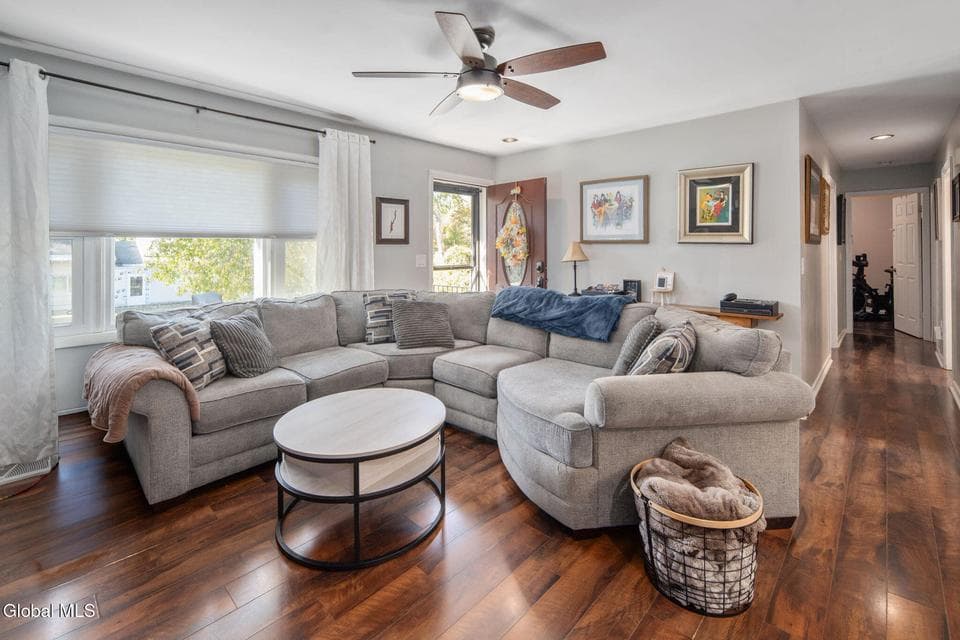 230 Gasner Avenue, photo 5