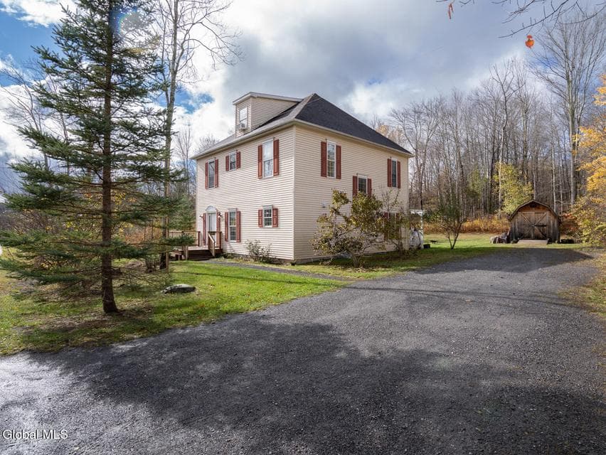77 Brookside Drive