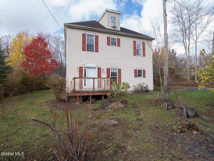 77 Brookside Drive, photo 3