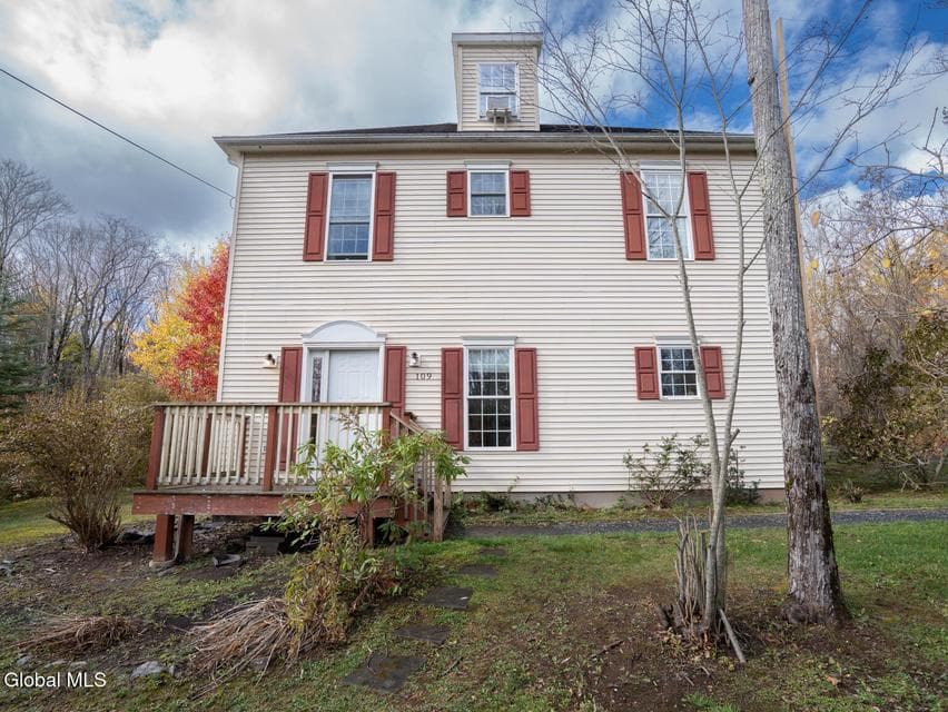 77 Brookside Drive, photo 4