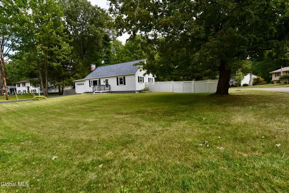 23 Newcastle Road, photo 2