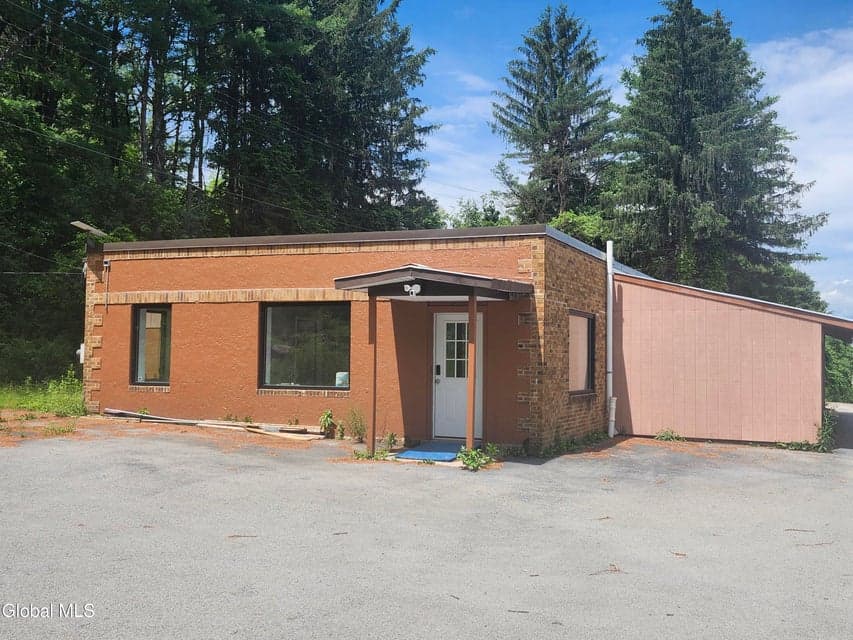 1007 Route 5s, Amsterdam, NY, photo 2