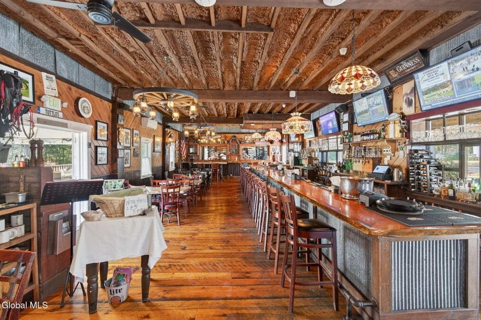 2478 NY-145, photo 5