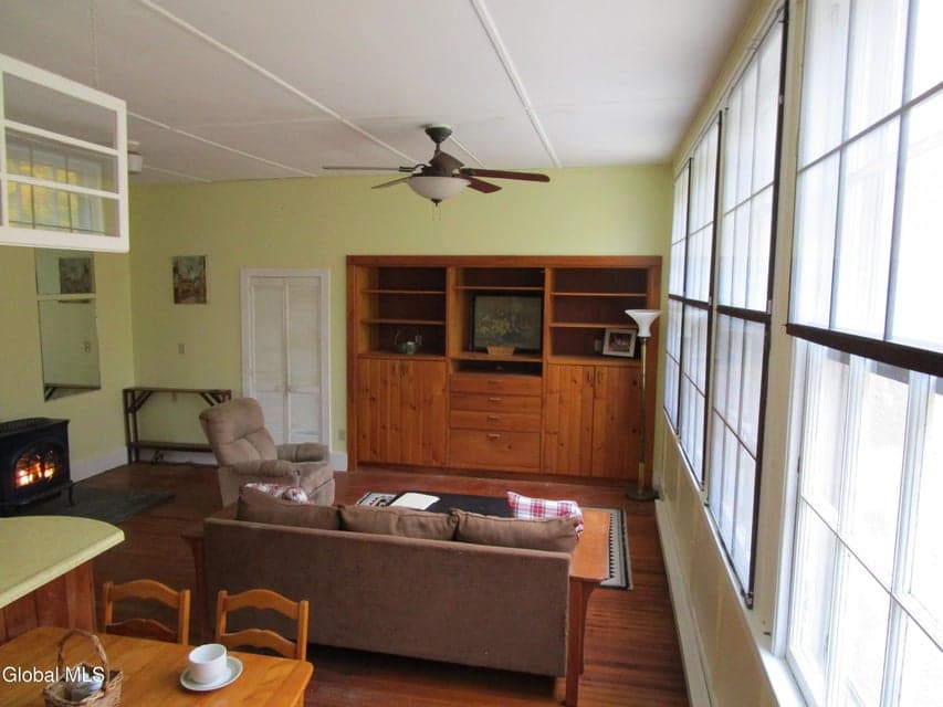 234 Toad Point Road, photo 3