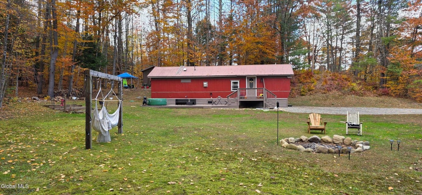 257 Hadley Road, photo 1