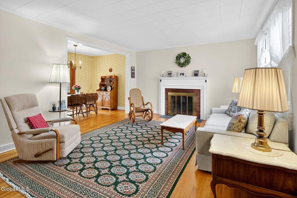 179 Brevator Street, photo 4