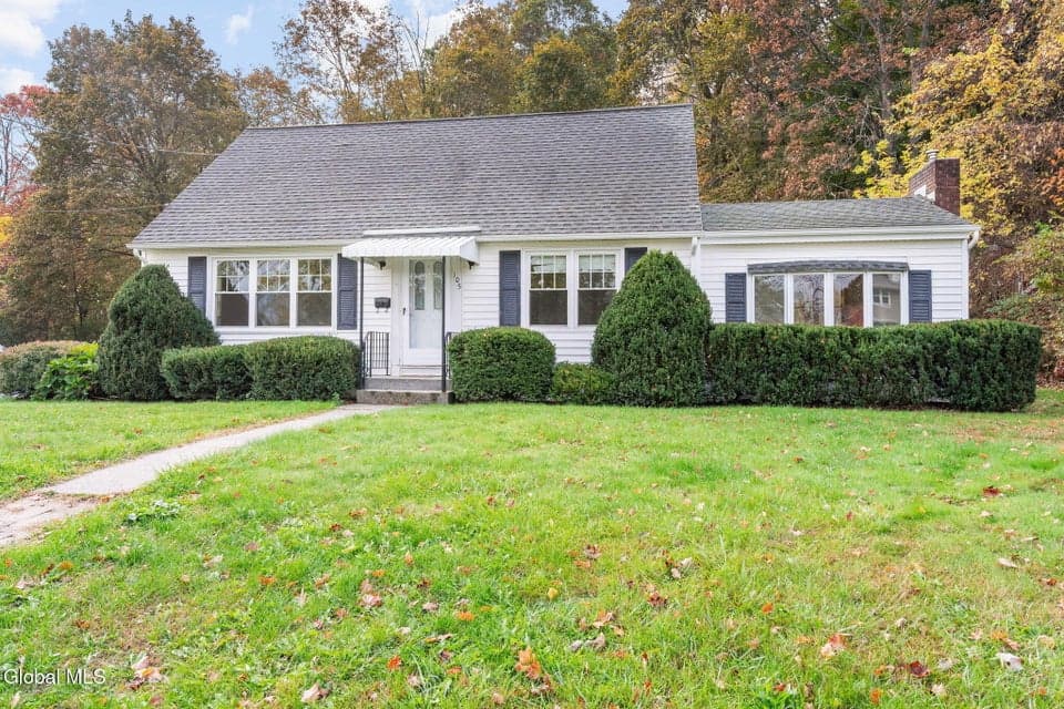 105 Overlook Avenue, photo 4