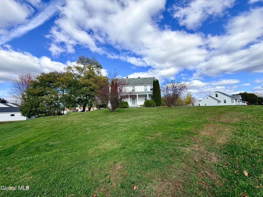 280 Church Street, photo 2