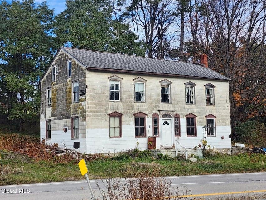 7715 US Hwy 20, photo 2