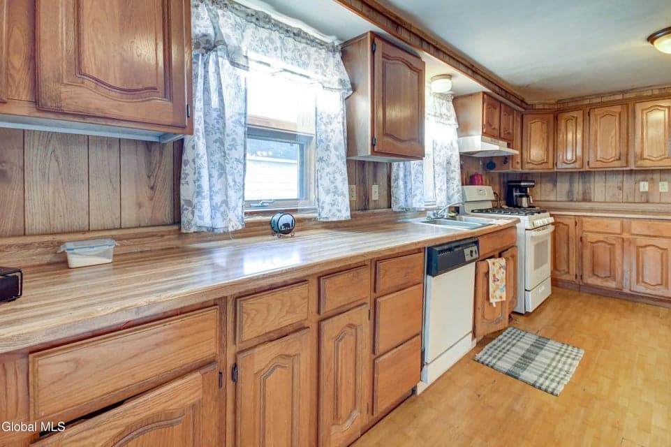 251 N First Street, Northville, NY, photo 5