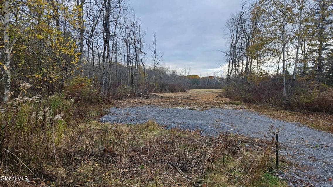 L36 Midline Road, Amsterdam, NY, photo 1