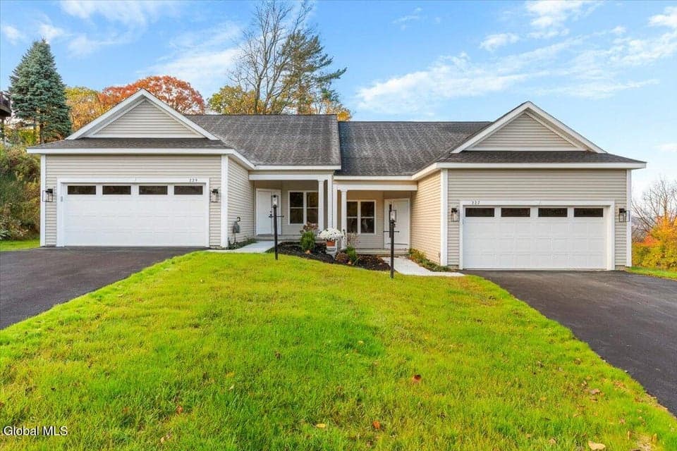 227 Cemetery Road, photo 5