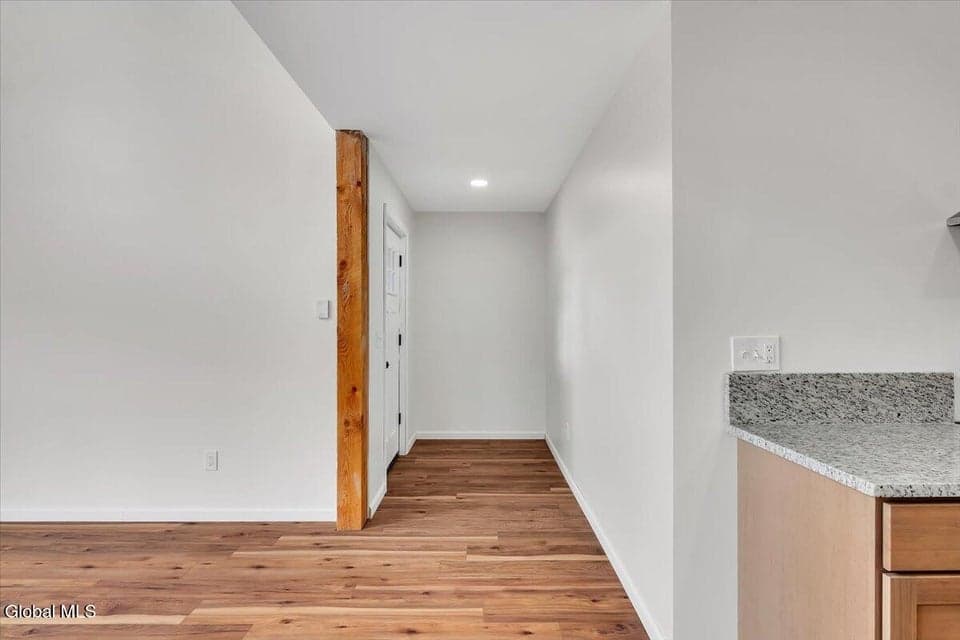 399 Snyders Corner Road, photo 4