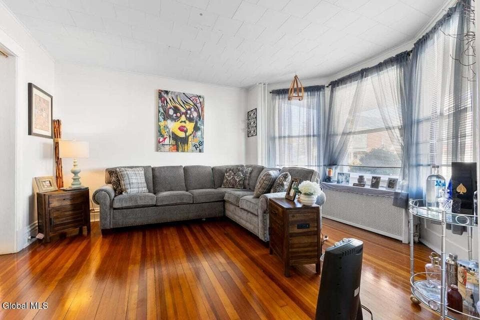504 Second Street, photo 2