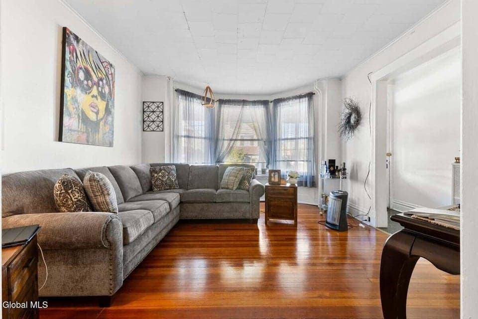 504 Second Street, photo 3