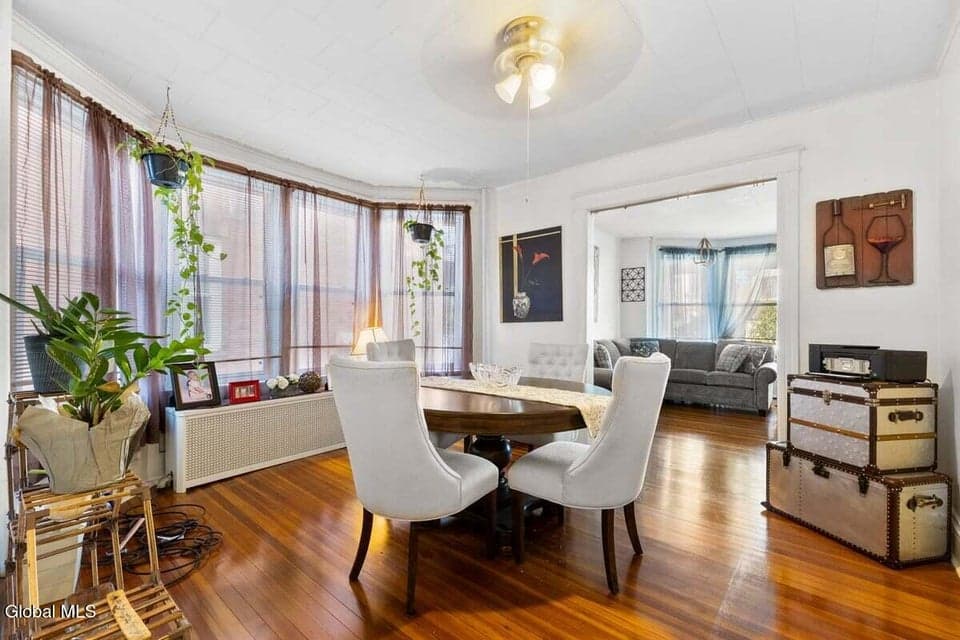 504 Second Street, photo 4