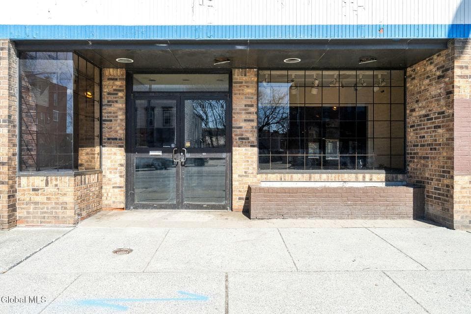 233 Central Avenue, Albany, NY, photo 3