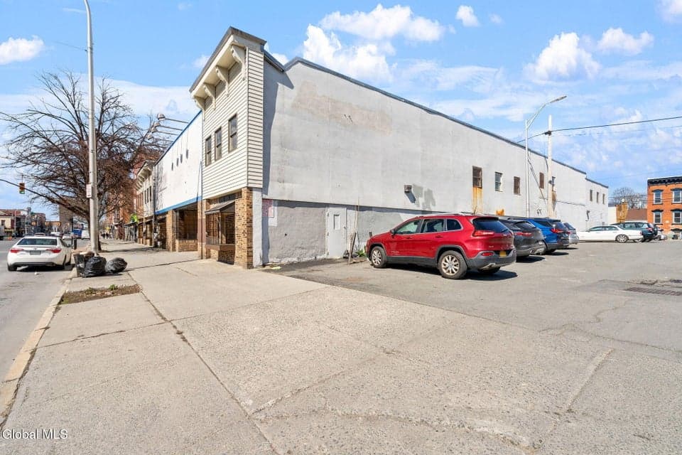 233 Central Avenue, Albany, NY, photo 4