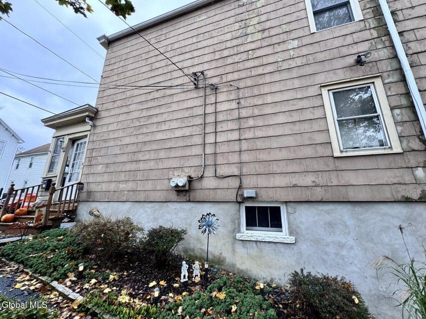 31 Sheridan Avenue, photo 5