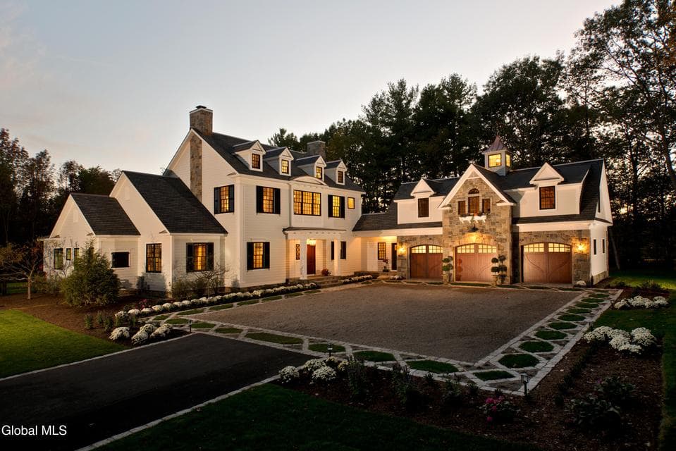 4 Saratoga Farm Road Road, Malta, NY, photo 4
