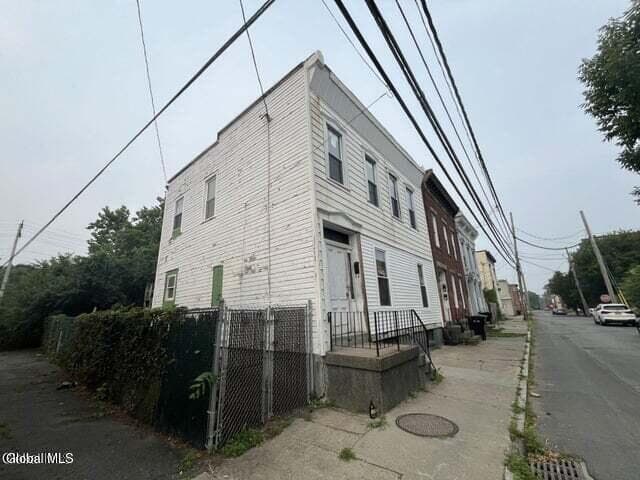 84 Ida Street, photo 2