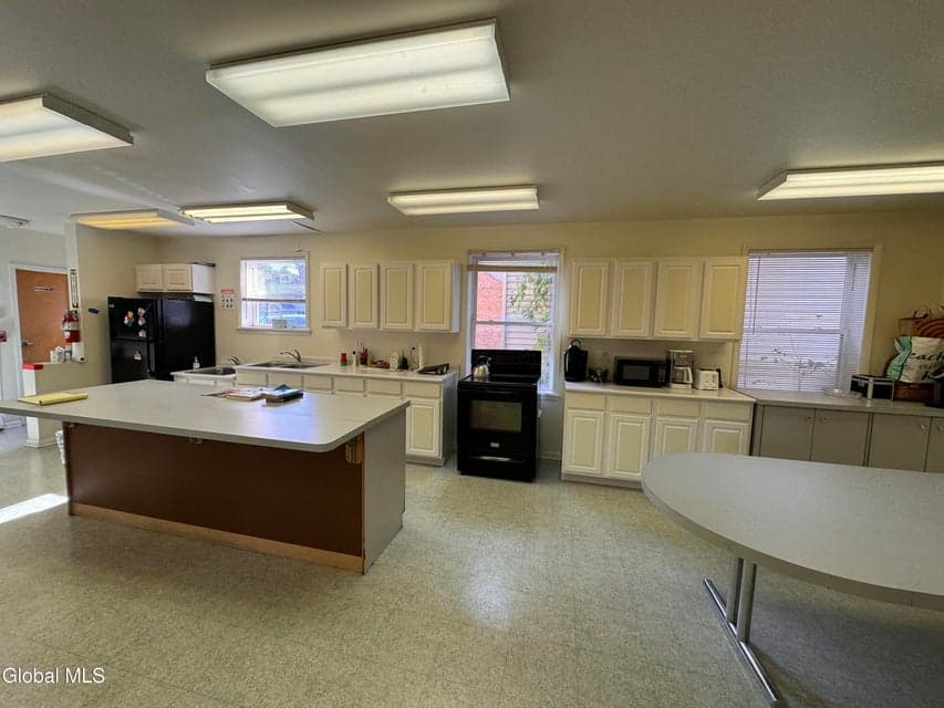 518 Hegeman Street, Schenectady, NY, photo 4