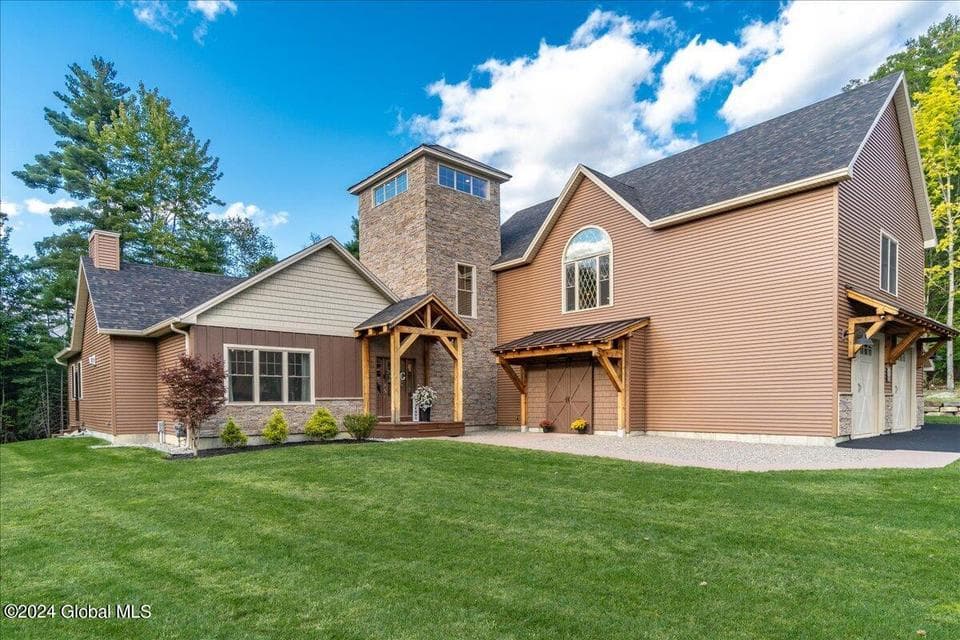 17 Kenmore Drive, photo 2