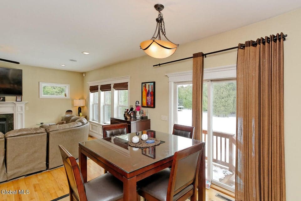 24 Dean Thomas Way, Queensbury, NY, photo 5
