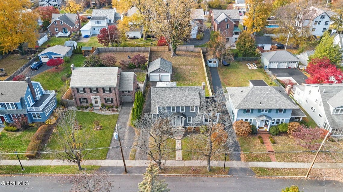 28 Lenox Avenue, photo 3