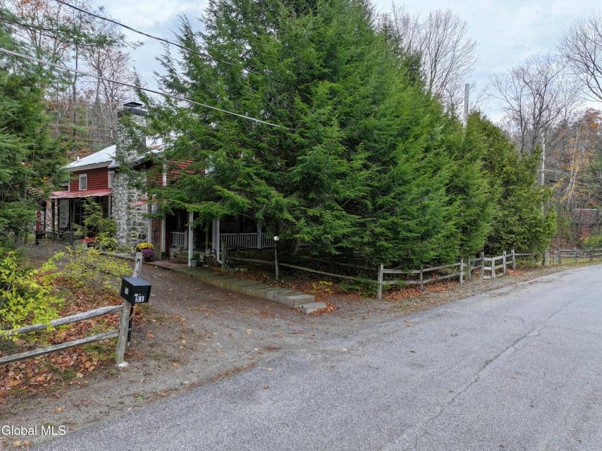 51 Dyckman Road, photo 5