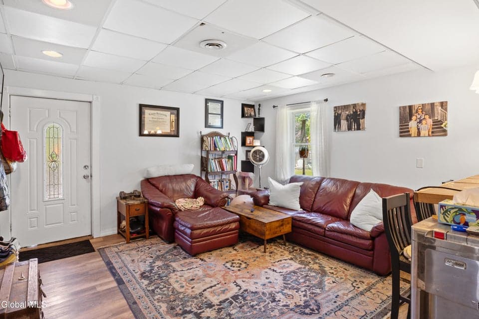 985 Murray Road, photo 5