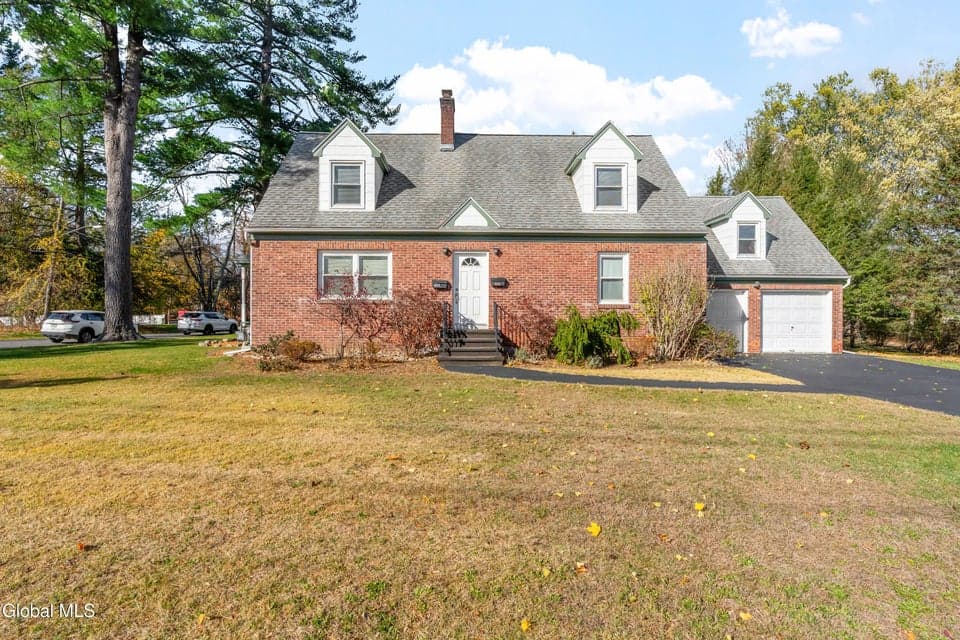 515 Delaware Avenue, photo 1