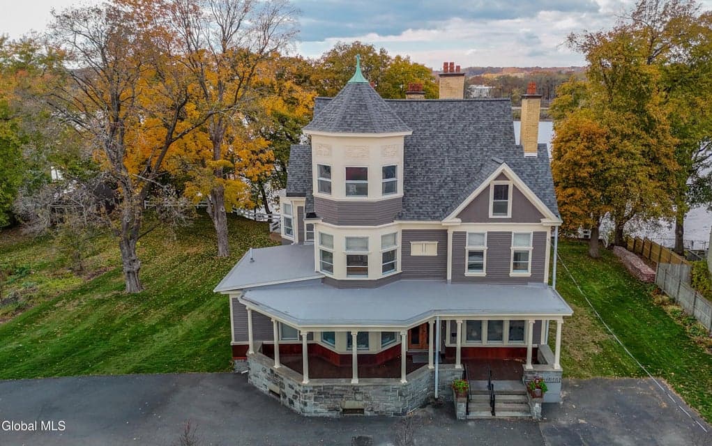 65 2nd Avenue, photo 4