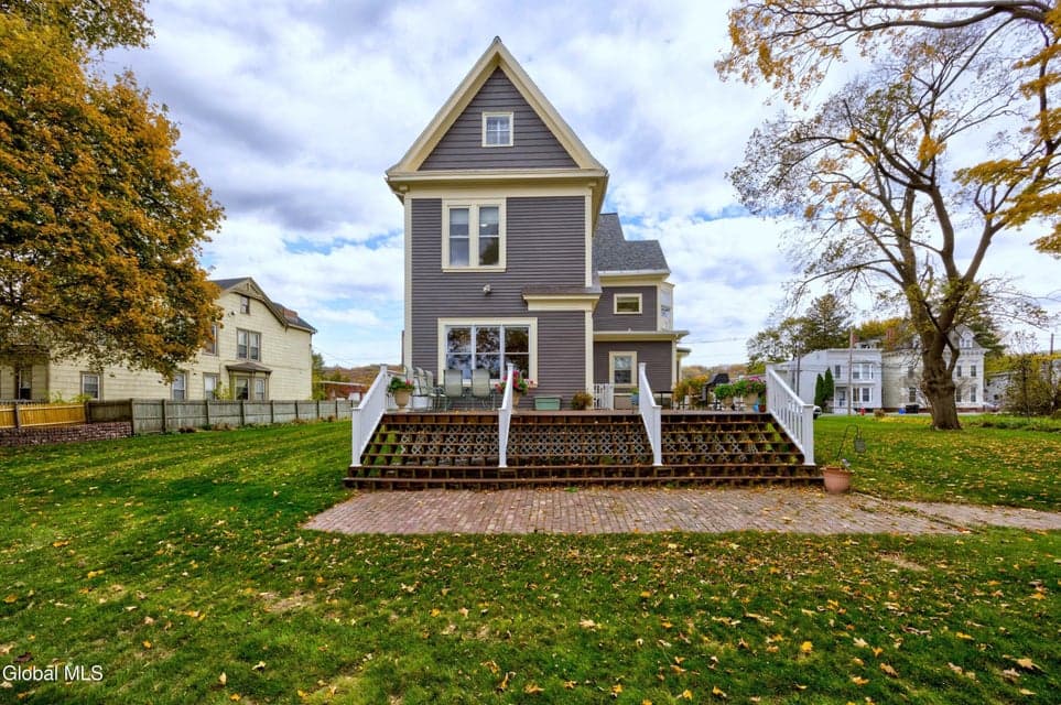 65 2nd Avenue, photo 5