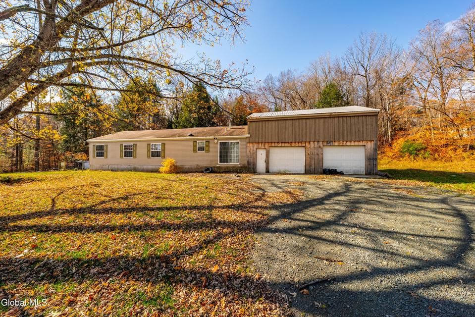 89 Red Pond Road, photo 2