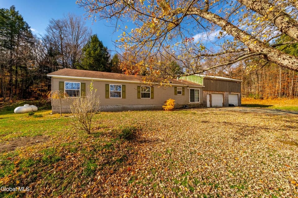 89 Red Pond Road, photo 3