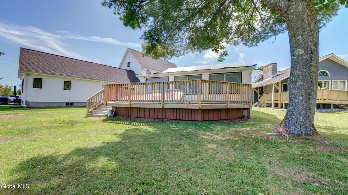 165 Priddle Pt Road, photo 2