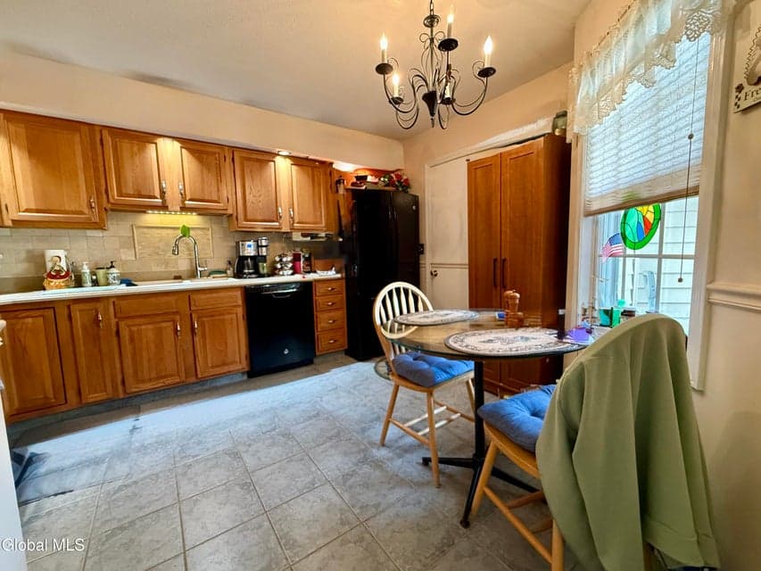 4 Gentry Lane, photo 4