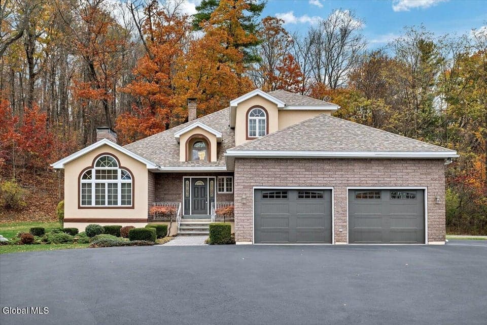 1306 Putnam Road, Rotterdam, NY, photo 1