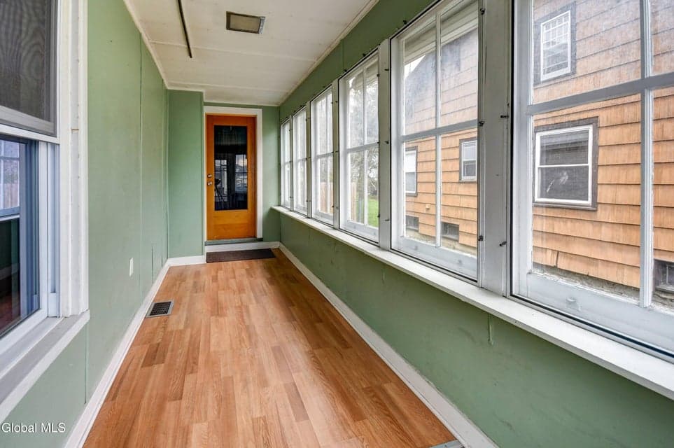 8 Lower Prospect Street, photo 4