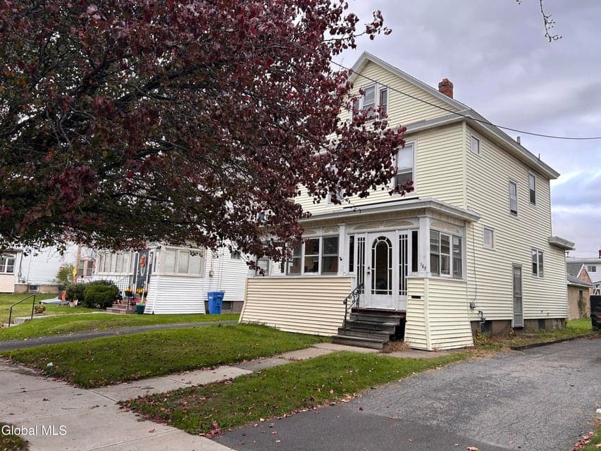 167 Southern Boulevard, photo 1