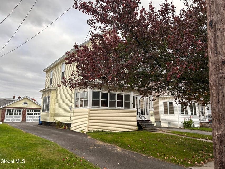 167 Southern Boulevard, photo 2