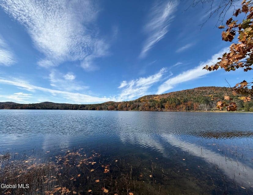 12 Teds Way, Bolton, NY, photo 3
