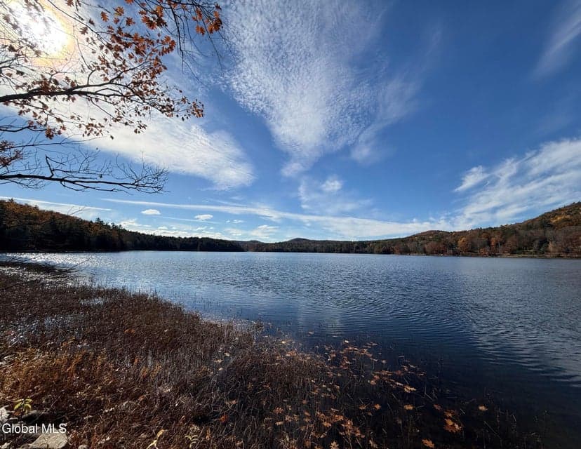 23 Teds Way, Bolton, NY, photo 5