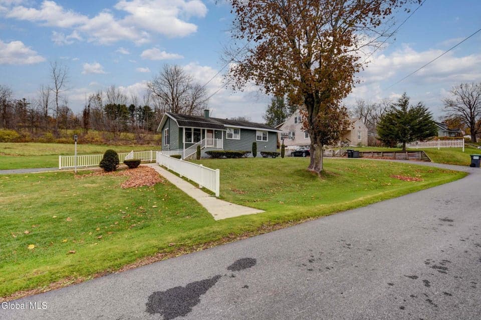 15 Ridge Road, photo 2