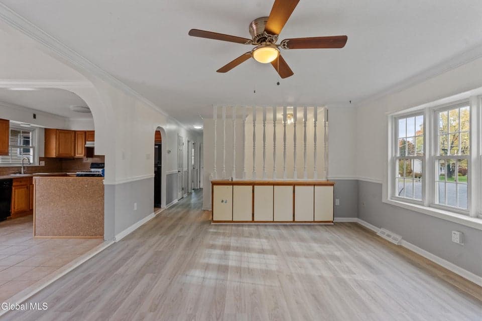 53 Eberle Road, photo 4