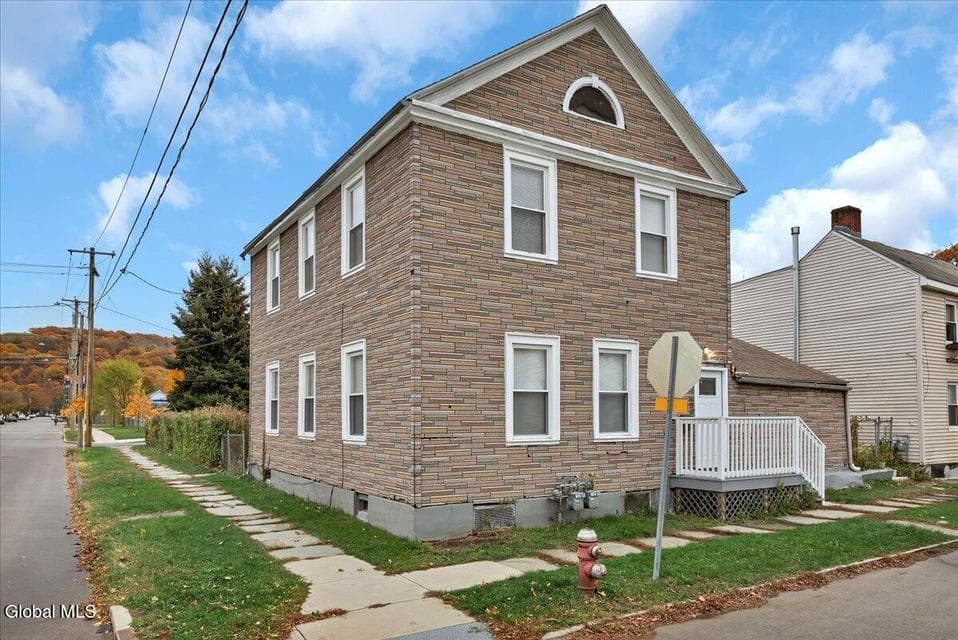 500 3rd Avenue, photo 2