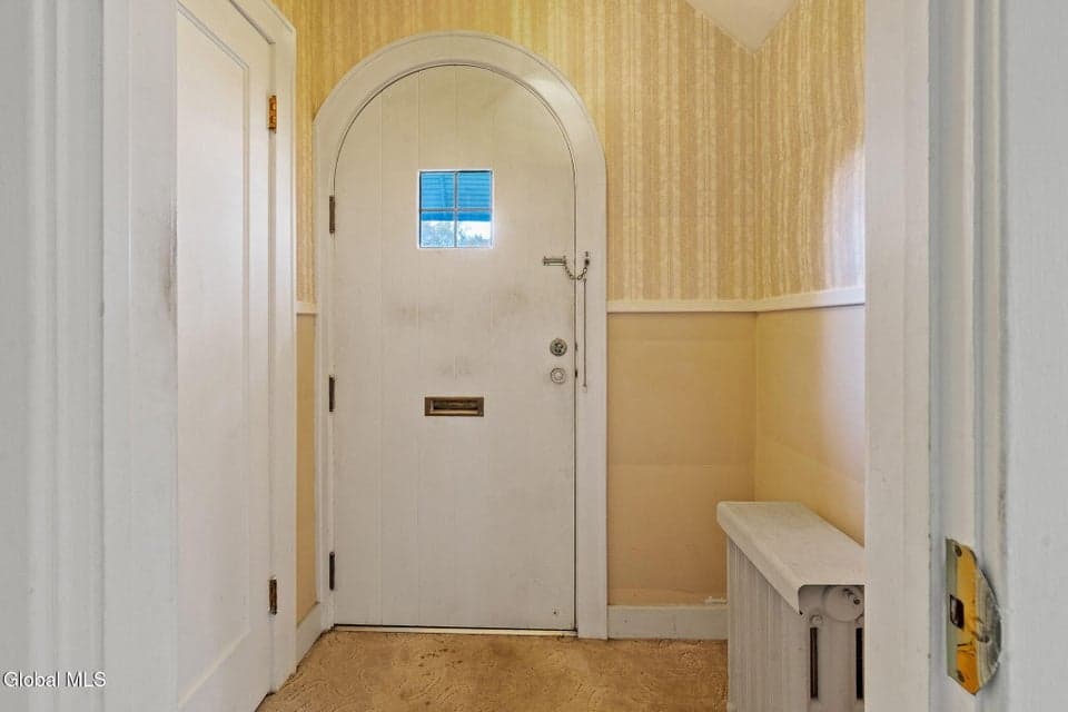 42 Collins Place, photo 3