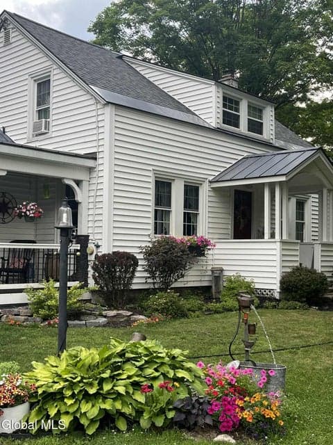 241 Dean Road, photo 2